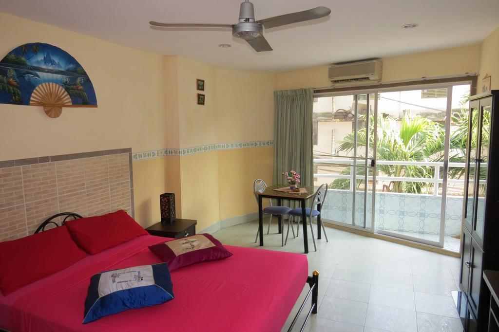 View Talay 1B Serviced Apartments Pattaya Room photo