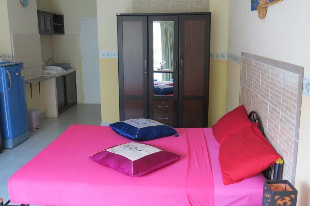 View Talay 1B Serviced Apartments Pattaya Room photo