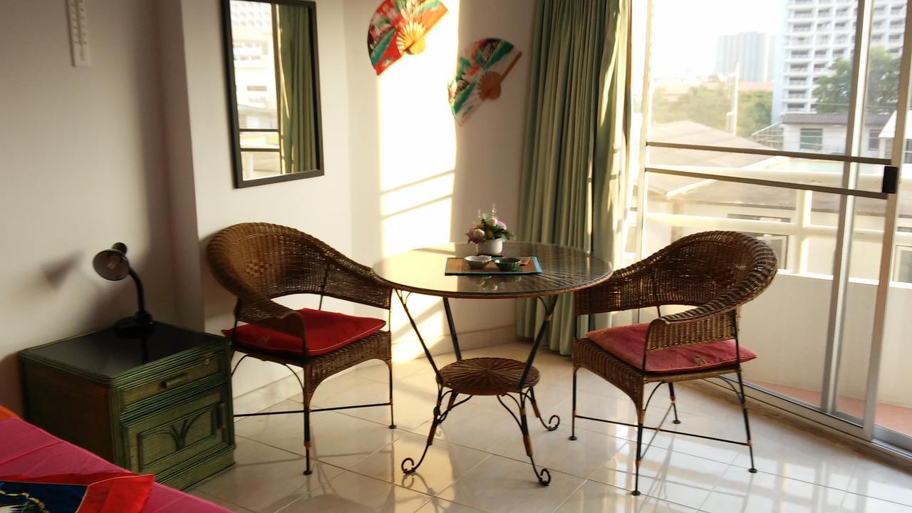 View Talay 1B Serviced Apartments Pattaya Exterior photo